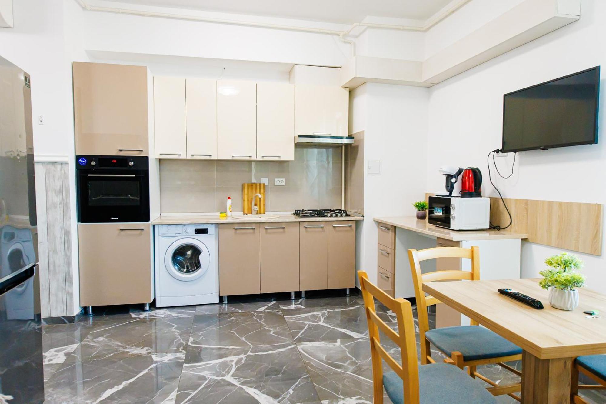 Luxury Glam Apartments Iasi At Lazar Palas المظهر الخارجي الصورة