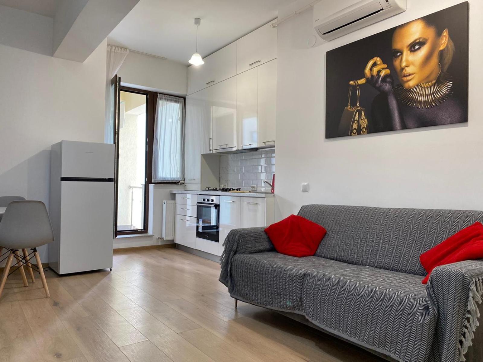 Luxury Glam Apartments Iasi At Lazar Palas المظهر الخارجي الصورة
