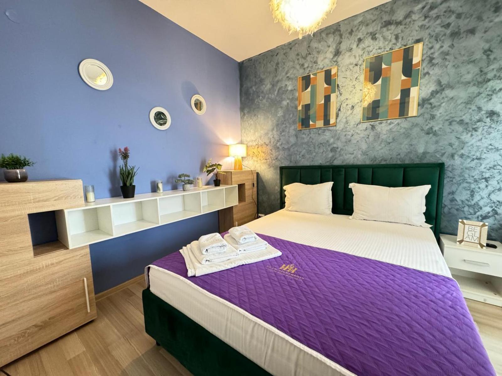Luxury Glam Apartments Iasi At Lazar Palas المظهر الخارجي الصورة