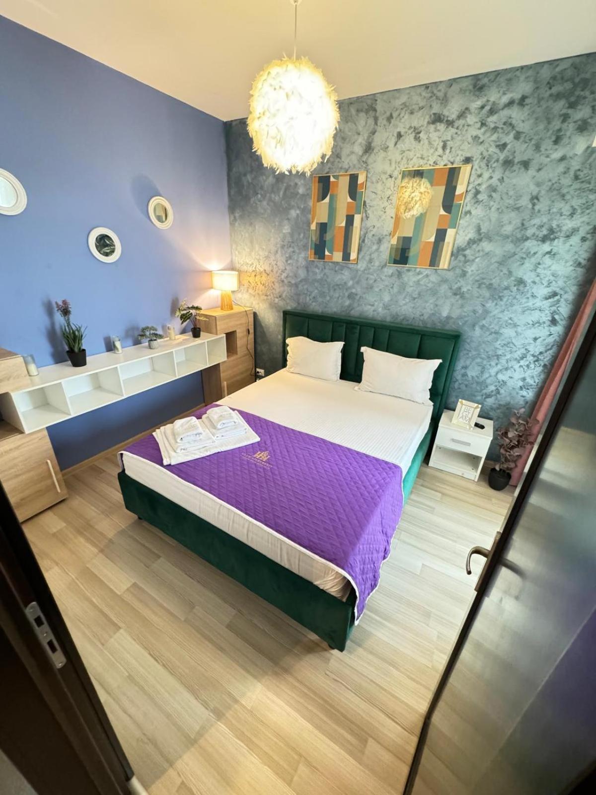 Luxury Glam Apartments Iasi At Lazar Palas المظهر الخارجي الصورة