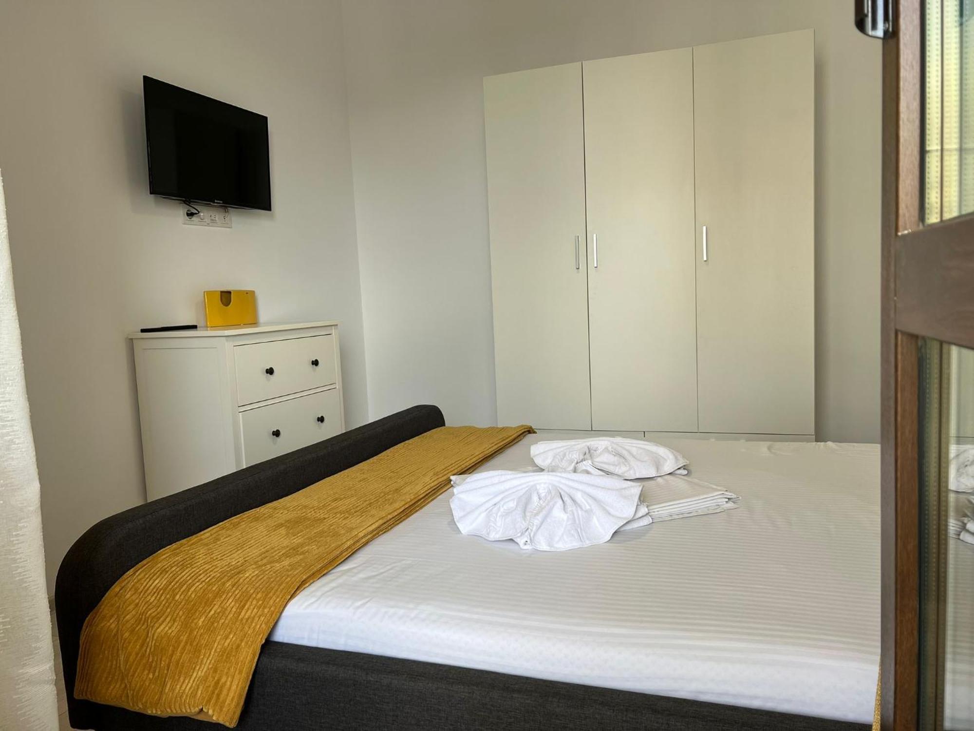Luxury Glam Apartments Iasi At Lazar Palas المظهر الخارجي الصورة